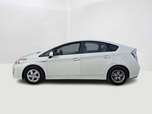 Used 2010 Toyota Prius Five image 9