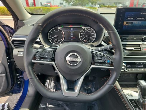 Certified 2023 Nissan Altima 2.0 SR FWD image 21