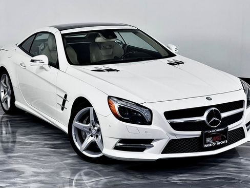 Used 2014 Mercedes-Benz SL 550 w/ Sport Wheel Package image 19