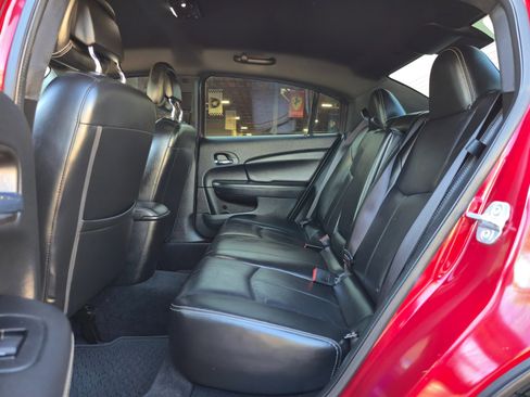 Used 2013 Chrysler 200 Limited image 26