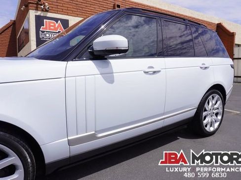 Used 2016 Land Rover Range Rover HSE image 13