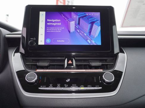 Certified 2025 Toyota Corolla LE image 16