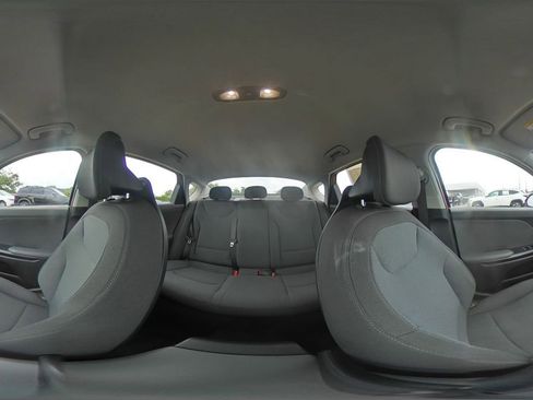 Used 2025 Kia K4 LXS image 41