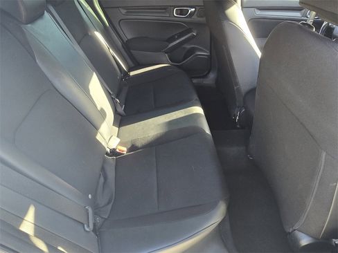 Used 2022 Honda Civic Sport image 16