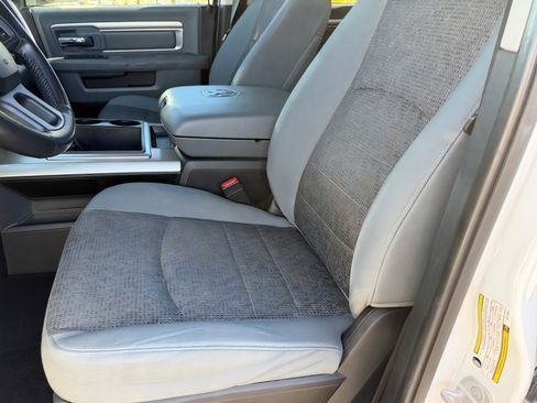 Used 2014 RAM 2500 Big Horn image 20