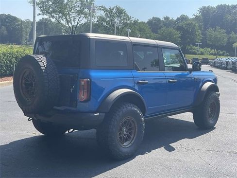 New 2025 Ford Bronco Badlands image 6