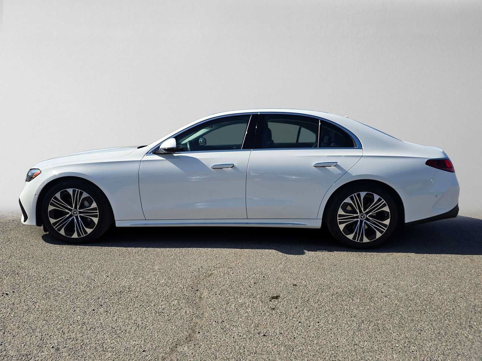Used 2026 Mercedes-Benz E 350 Sedan image 7