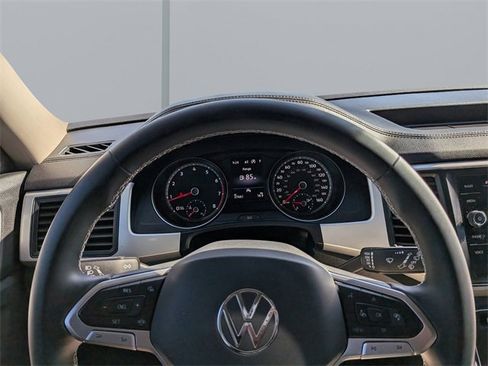 Used 2021 Volkswagen Atlas SE image 29