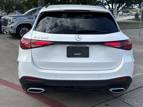 Used 2023 Mercedes-Benz GLC 300 image 10