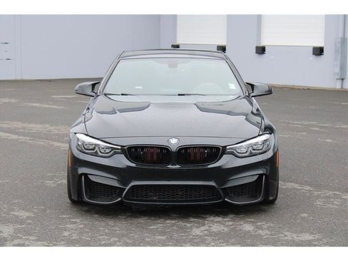 Used 2015 BMW M4 Coupe w/ Executive Package RWD image 5
