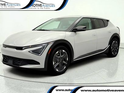 Used 2025 Kia EV6 Light