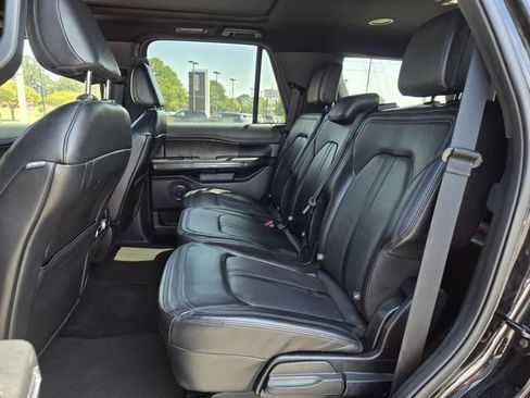 Used 2021 Ford Expedition Limited RWD image 19
