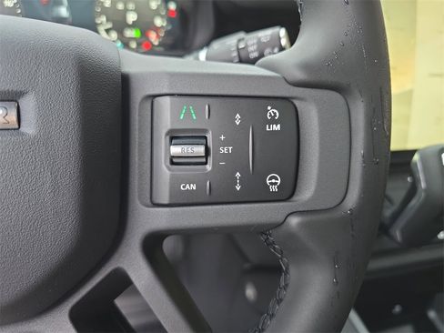 New 2026 Land Rover Defender 110 S image 19
