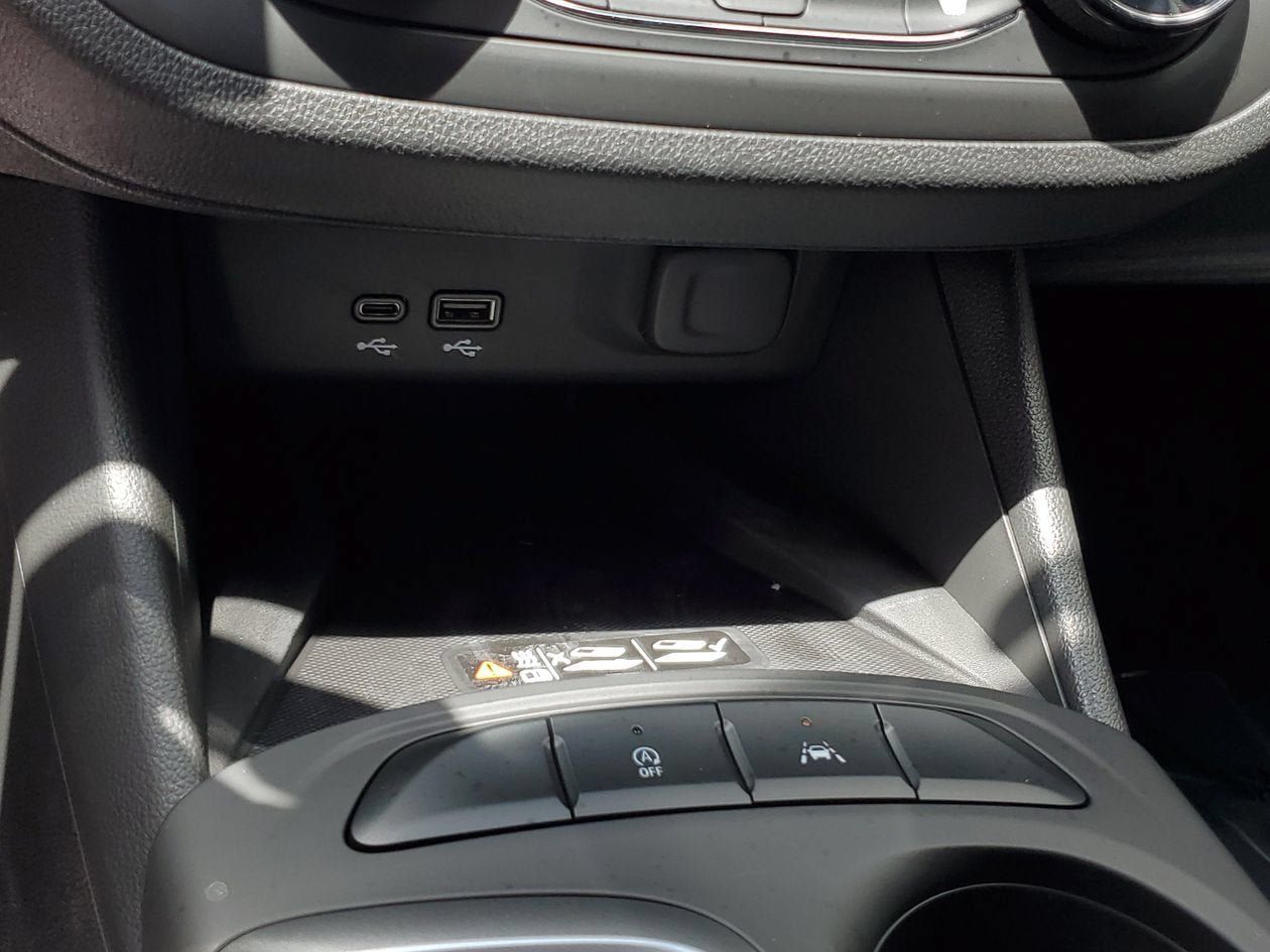 New 2026 Buick Envista Sport Touring w/ Convenience I Package FWD image 23