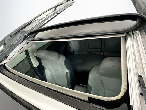 Used 2025 Subaru Outback Limited w/ Popular Package #2 image 22