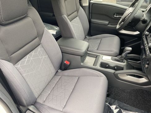 New 2026 Nissan Frontier SV RWD image 10