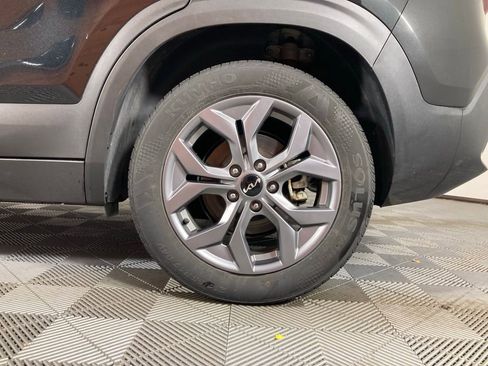 Certified 2024 Kia Seltos S image 23