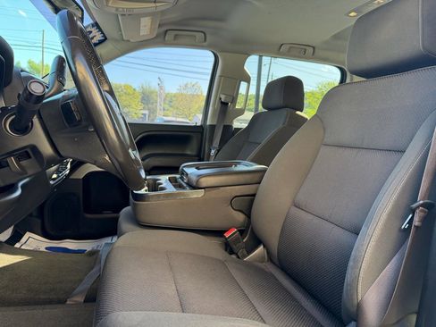 Used 2016 Chevrolet Silverado 3500 LT w/ LT Convenience Package AWD/4WD image 9