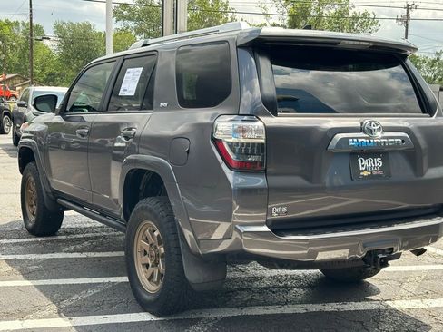 Used 2018 Toyota 4Runner SR5 Premium AWD/4WD image 7