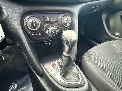 Used 2016 Dodge Dart SXT w/ Sun/Sound Group image 14