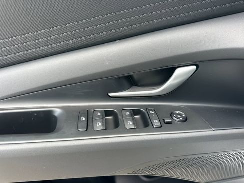 New 2026 Hyundai Elantra SE image 13