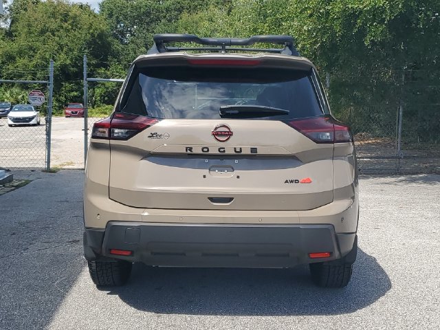 Certified 2026 Nissan Rogue SV AWD/4WD image 12