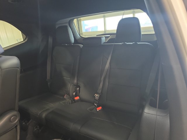 Used 2026 Buick Enclave Sport Touring AWD/4WD image 27
