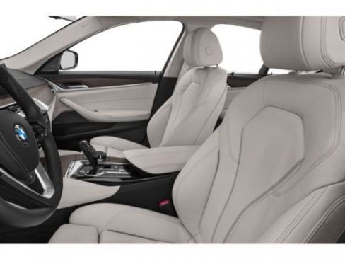 Used 2019 BMW 530i image 12