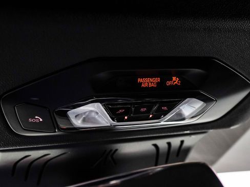 Used 2023 BMW M4 xDrive Competition image 37