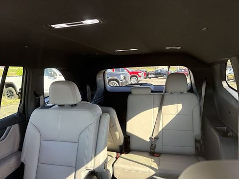 Certified 2024 GMC Acadia Elevation w/ Trailering Package FWD image 11