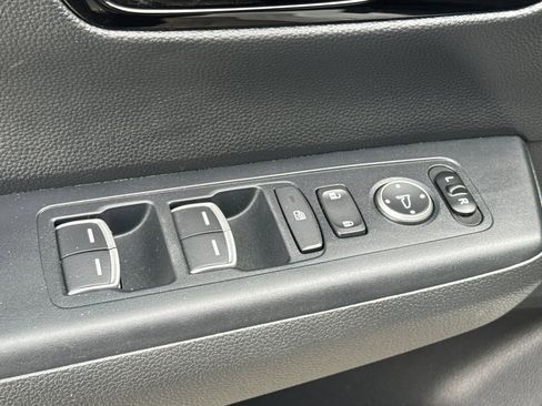 Used 2023 Honda CR-V EX-L image 13