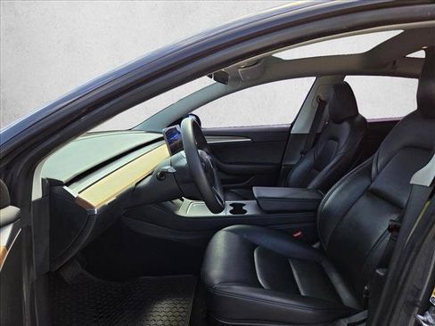 Used 2023 Tesla Model 3 Standard Range RWD image 10