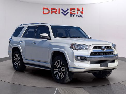Used 2015 Toyota 4Runner Limited image 6