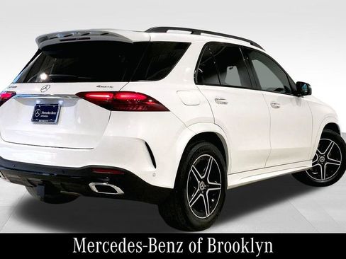 Used 2025 Mercedes-Benz GLE 450 4MATIC image 16
