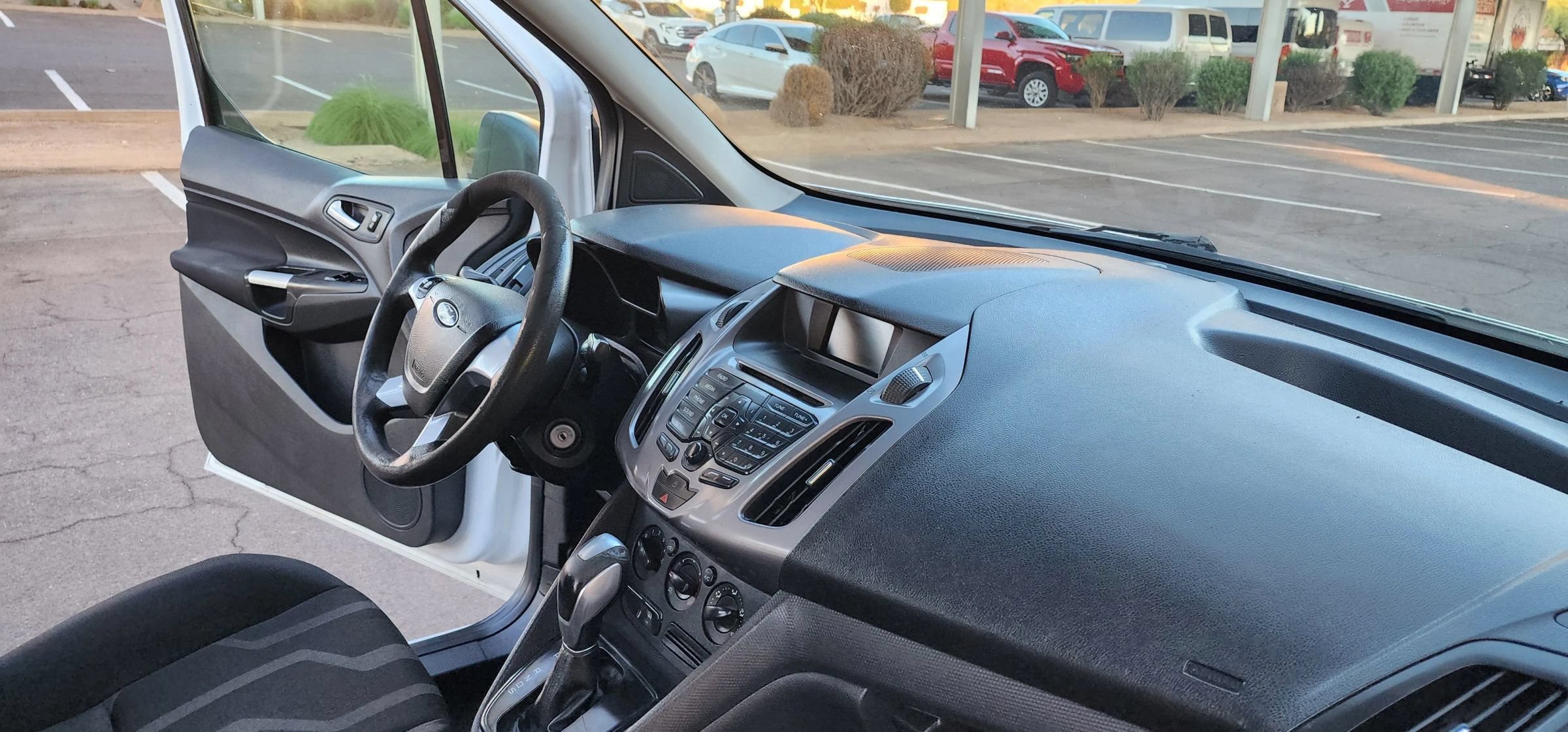 Used 2015 Ford Transit Connect XLT FWD image 21