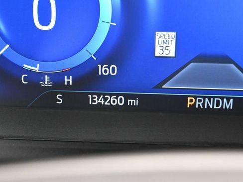 Used 2020 Ford Explorer Platinum w/ Premium Technology Package AWD/4WD image 18