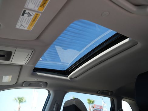 New 2026 Honda CR-V EX image 17