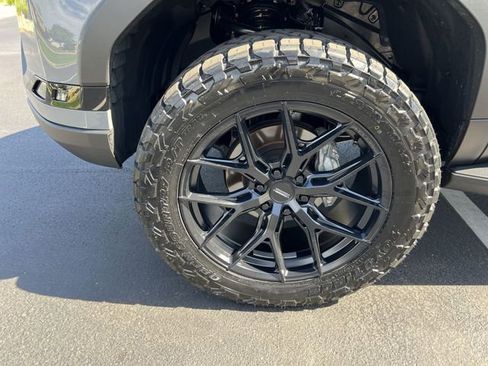 Certified 2025 Lexus GX 550 AWD/4WD image 8