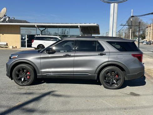 Used 2023 Ford Explorer ST w/ Equipment Group 401A image 3