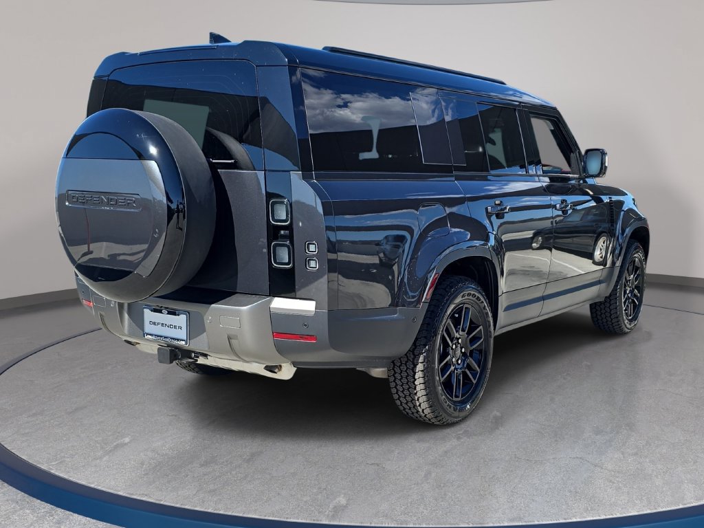 New 2026 Land Rover Defender 130 S AWD/4WD image 5