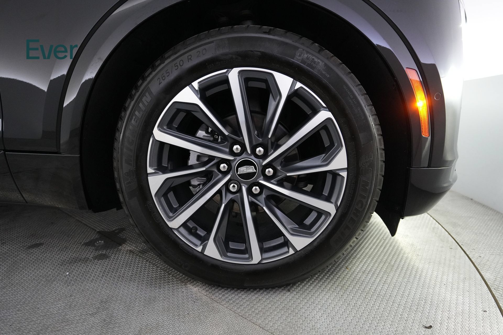 Used 2024 Cadillac Lyriq Sport RWD image 20