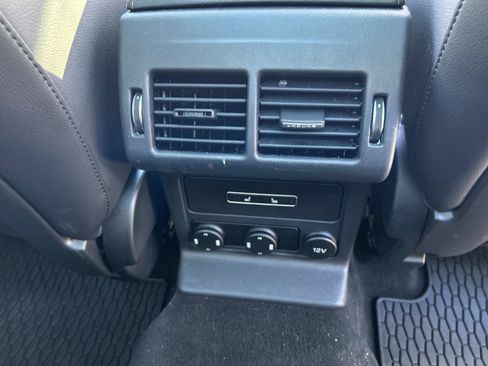 Used 2017 Jaguar F-PACE Prestige image 14