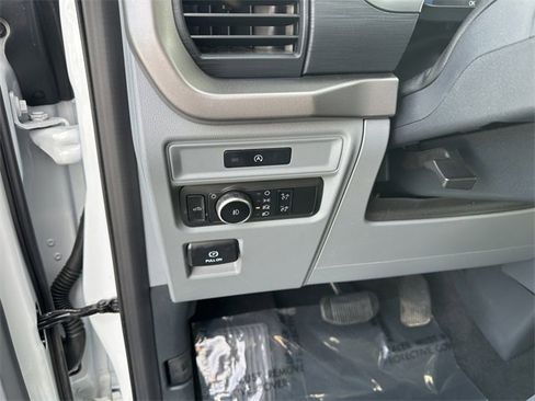 Certified 2025 Ford F150 XLT w/ Equipment Group 301A Standard image 29