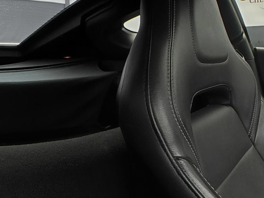 Certified 2019 Chevrolet Corvette Z06 RWD image 12