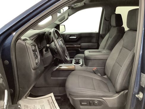 Used 2019 Chevrolet Silverado 1500 RST image 11