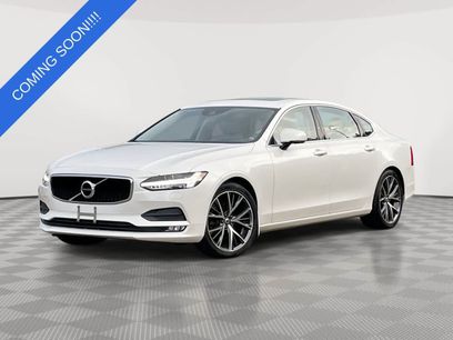 Used 2018 Volvo S90 T5 Momentum w/ Momentum Plus Package