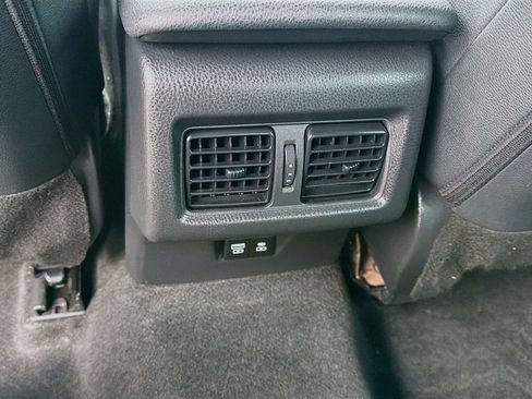 Used 2025 Toyota Camry SE FWD image 22