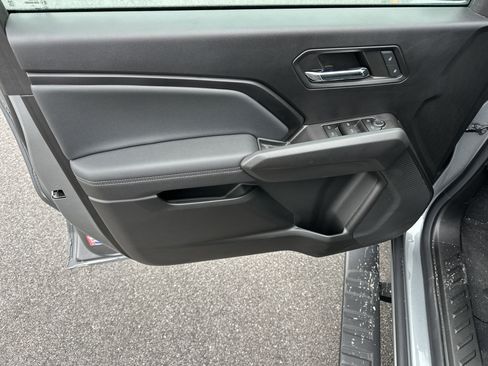 Certified 2023 GMC Canyon Elevation image 11