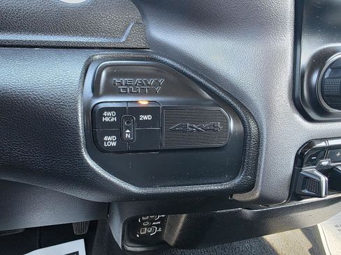Used 2019 RAM 2500 Big Horn AWD/4WD image 14