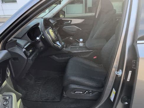 Used 2025 Acura MDX SH-AWD image 15